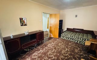 APARTAMENT 2 CAMERE ETAJ 4 CAMPULUNG VIȘOI - Poză 3