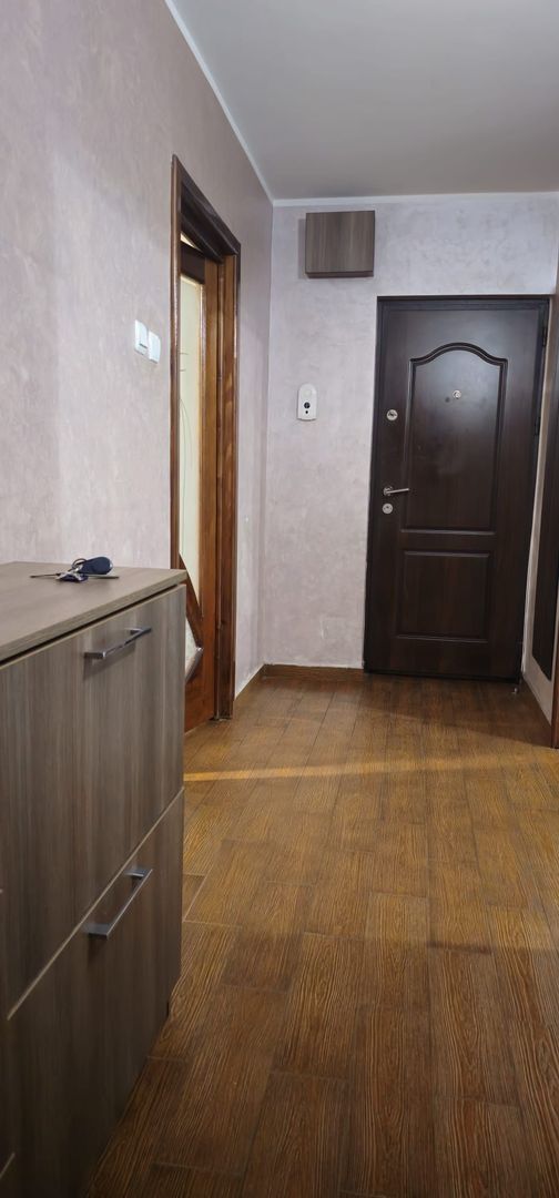 De inchiriat – Apartament 3 camere, 85 mp, partial mobilat - Poză 4