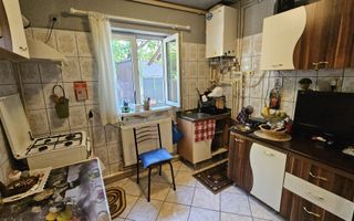 DE VÂNZARE CASĂ 2 CAMERE CHITILA – CALEA GRIVIȚEI - CURTE GENEROASĂ - Poză 10