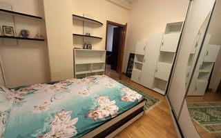 3 Camere Ultracentral 2 minute de Metrou Univestitate - Poză 4