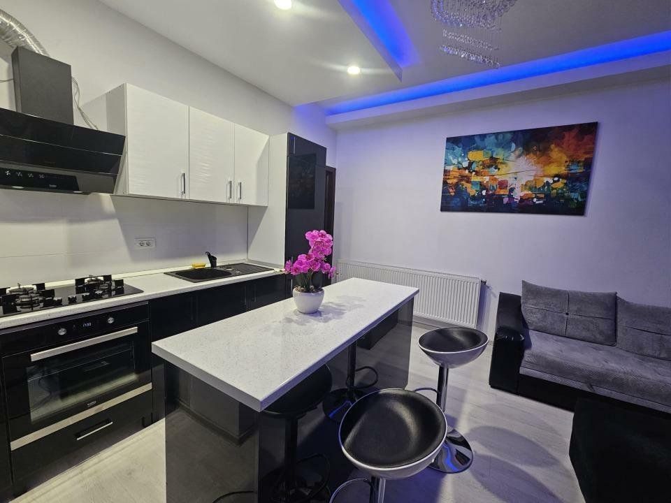 Inchiriez apartament zona Palatul  Parlamentului, Marriott, Catedrala Neamului. - Poză 8