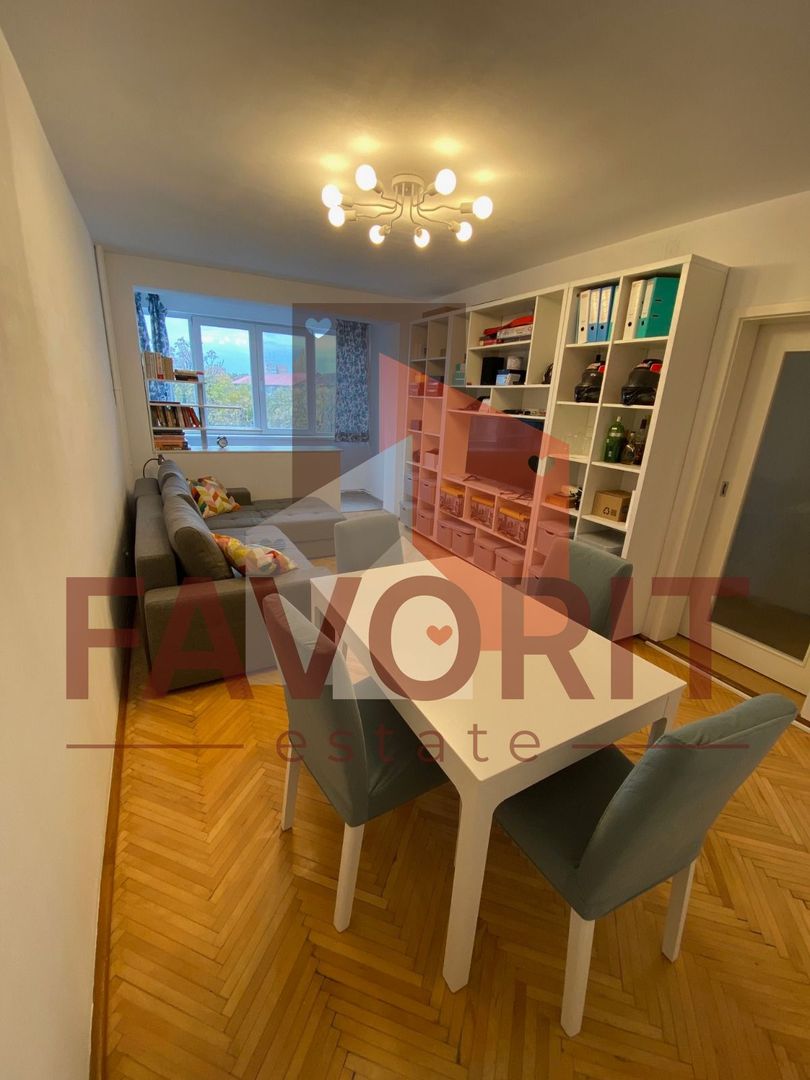 Etaj intermediar. Mobialt si utilat. Cu centrala proprie - Poză 1