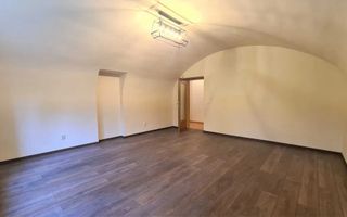 Apartament de vanzare cu 3 camere in Gruia - Poză 3