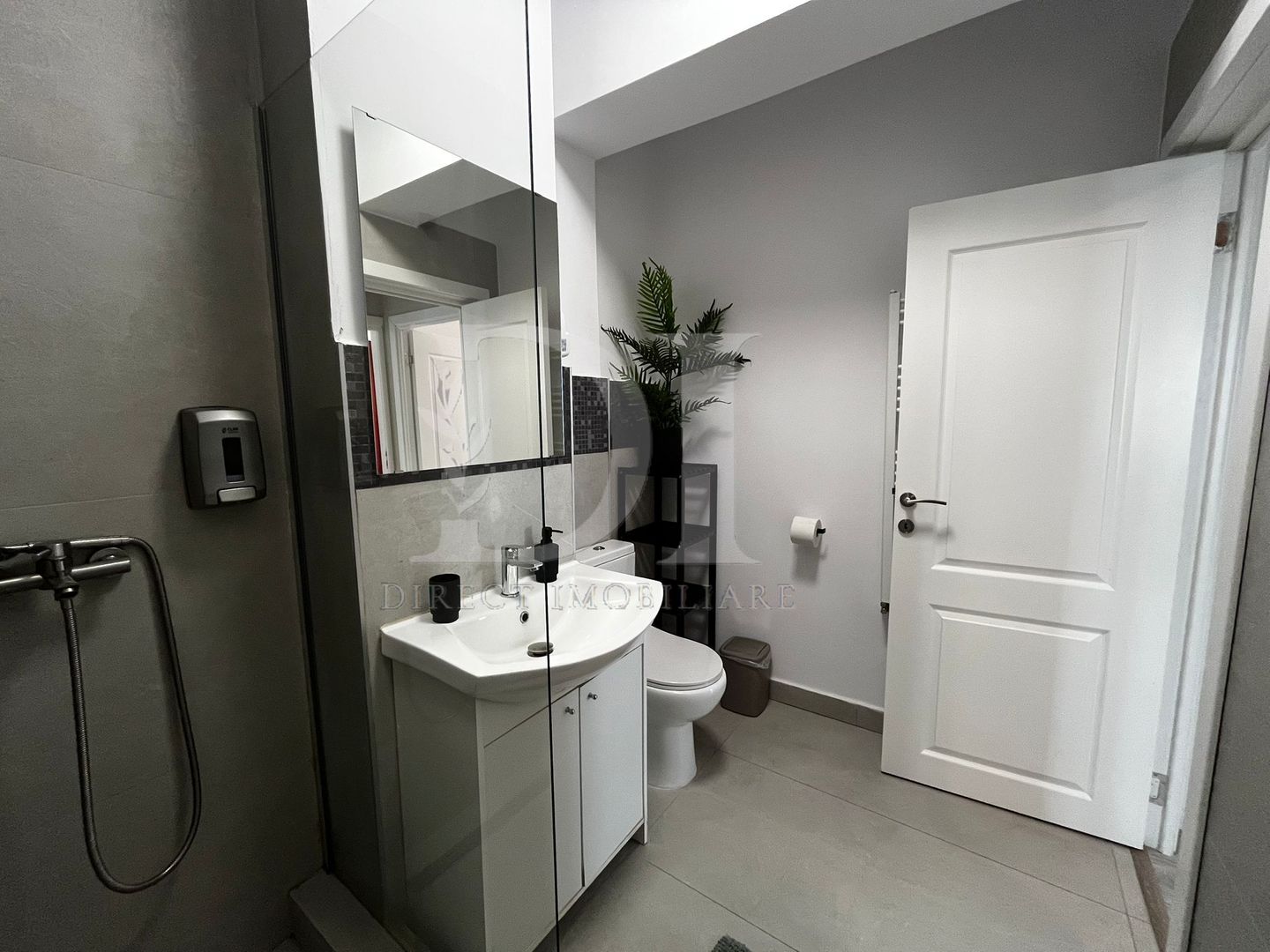 Apartament la cheie / ideal pentru locuinta sau investitie - Poză 18