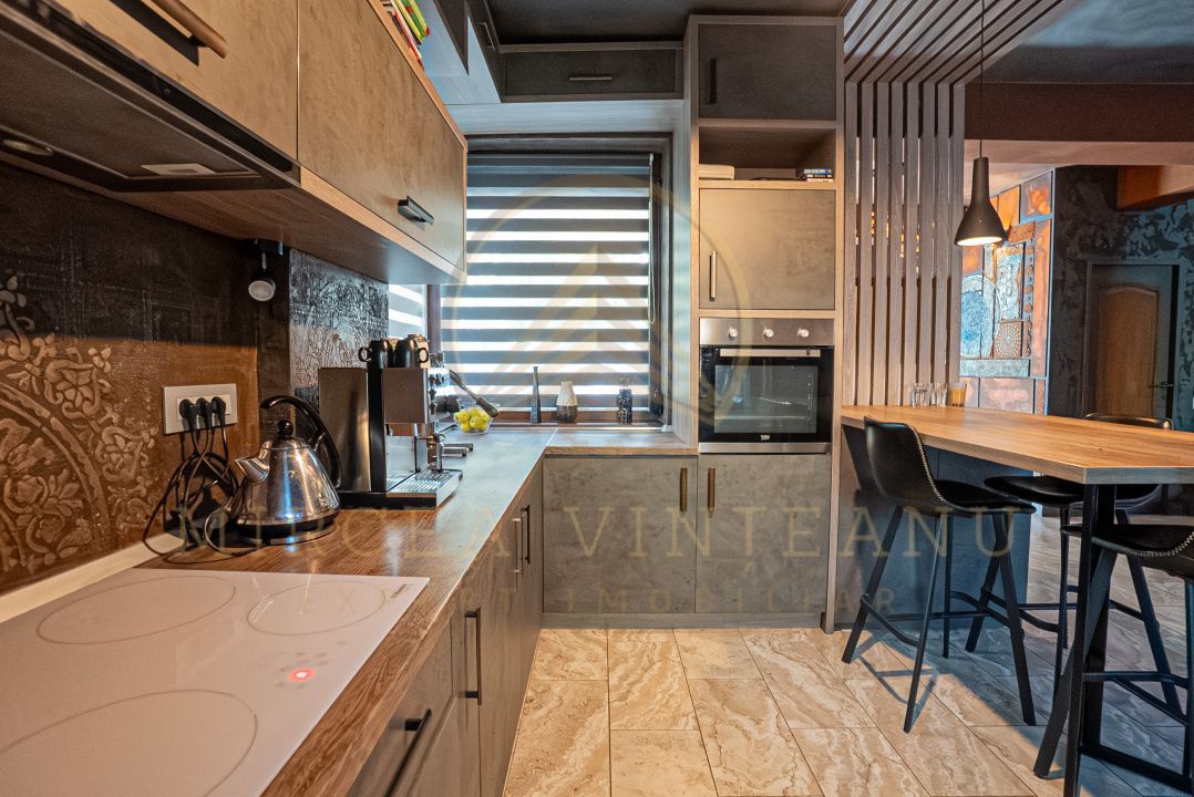 Casa P+1E de vanzare in Mamaia - Tabara Navodari - Poză 9