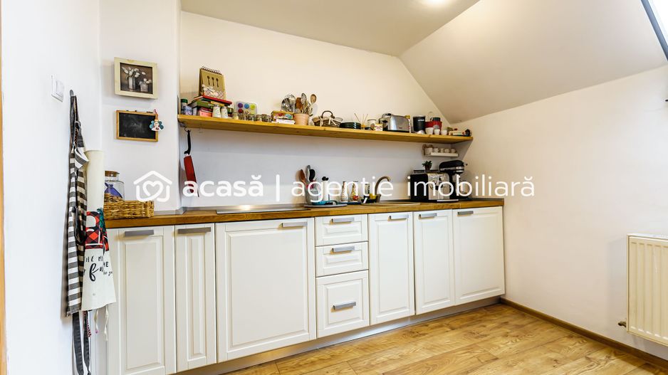 Pret redus Casă spațioasă cu teren generos în Gai Comision 0 - Poză 5