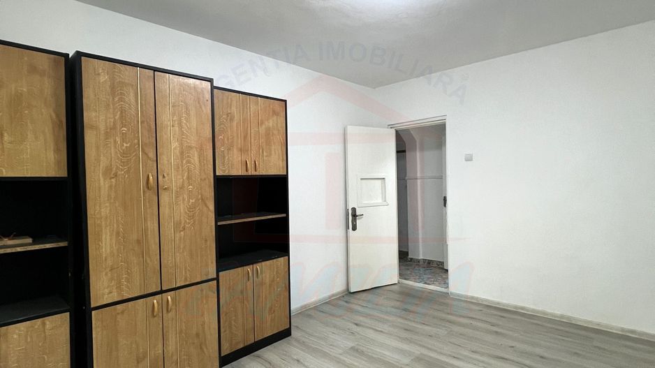 🏡 Garsonieră luminoasă de vânzare | Micro 19, Galați | 31.000 € neg - Poză 3