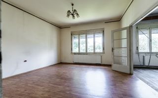 Casă pe Dorobanților | 716 mp teren | centrală gaz | Pârneava - Poză 2