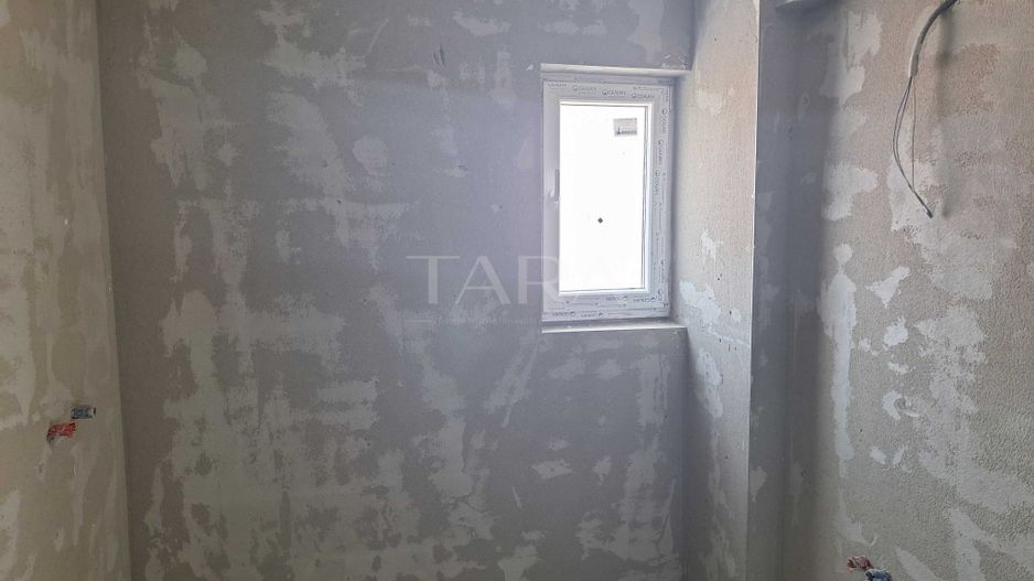 Apartament Semifinisat cu 2 Camere în Baciu - Poză 3