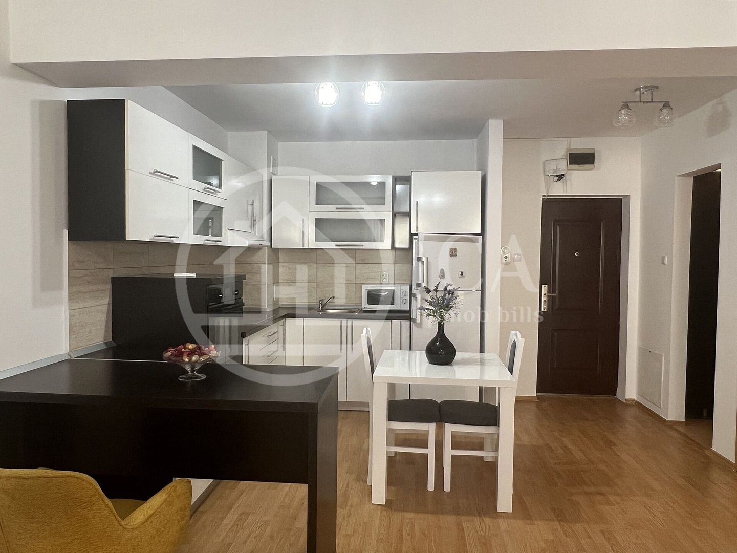 Apartament cu 2 camere de vanzare in Prima Nufarul Oradea - Poză 2
