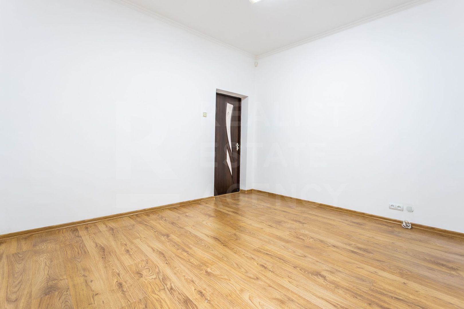 Vânzare, spațiu de birouri, 236 mp, strada București, Centru - Poză 9