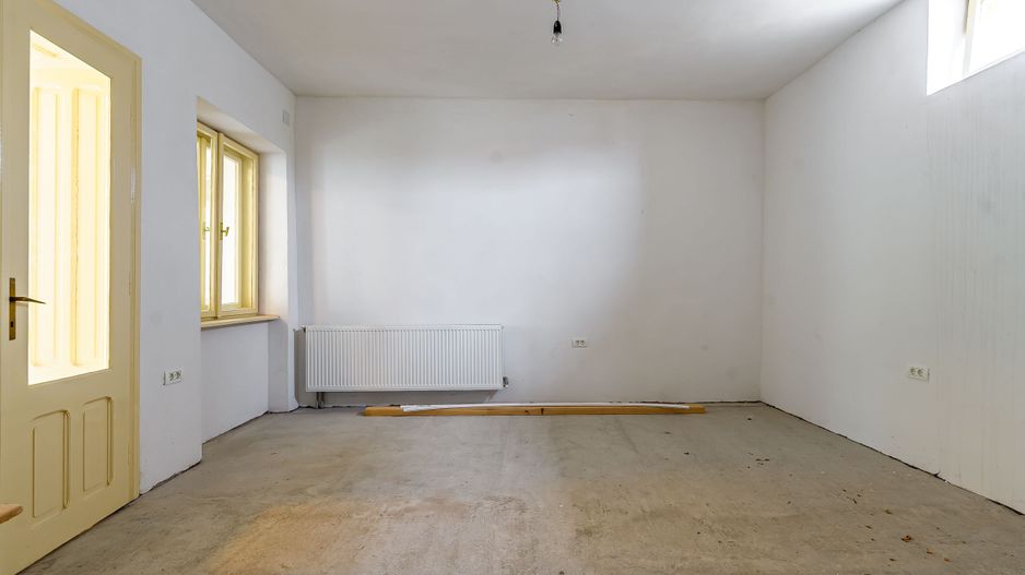 Casă la sol, renovată la gri, cu 3 camere în Nădlac * central - Poză 4