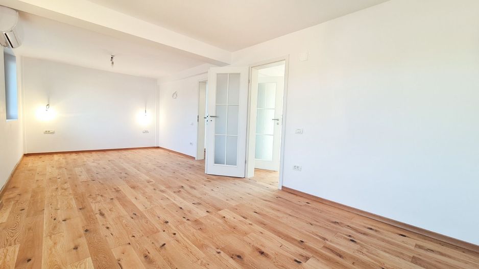 Casa noua, Green City, parter ,etaj , mansarda, 150mp utili,lux - Poză 8