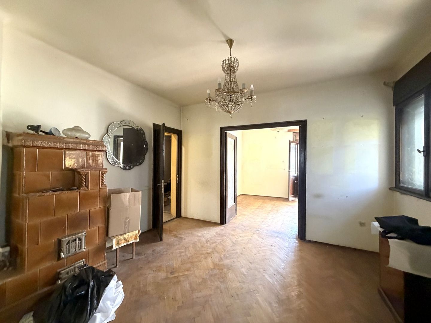 Apartament rar in vilă interbelică | pivniță și mansardă | acces separat - Poză 7