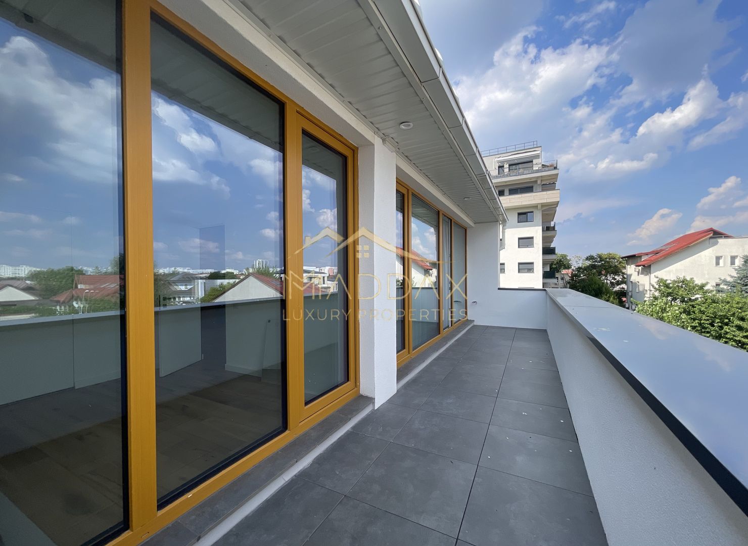 Apartament 4 Camere**TERASA**Bloc boutique***NOU// DOMENII - Poză 4