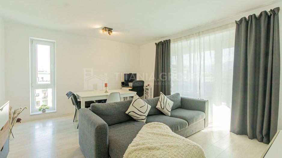 Kasper Coresi, Apartament 3 camere decomandat, 2 bai, parcare+boxa - Poză 14