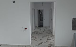 Casa 4 camere Crevedia - Poză 10