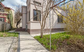 Piata Muncii, casa 87 mp totali, 179 mp curte libera, ideala birouri - Poză 5