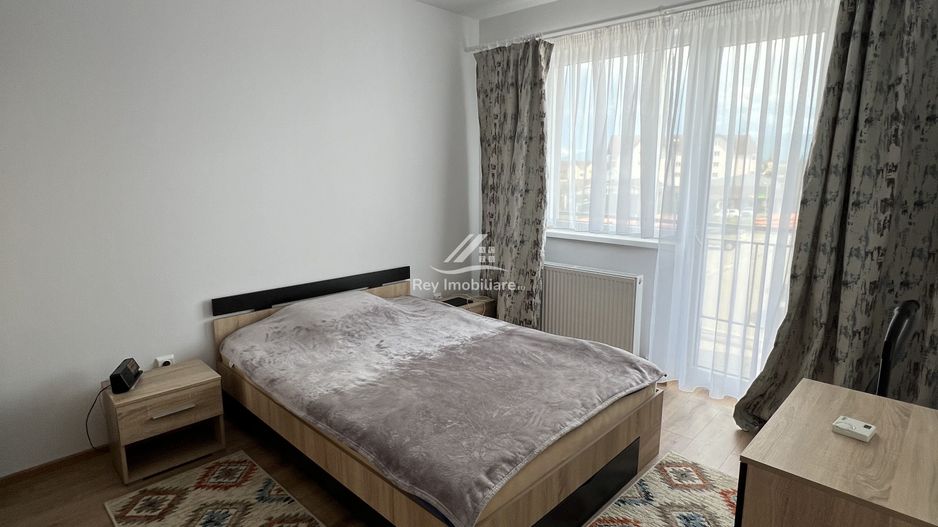 Apartament de închiriat 2 camere decomandate zona Industrial VEST - Poză 2