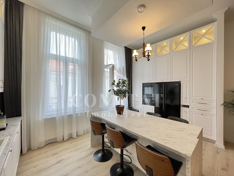 Apartament cu 3 camere Ultracentral - Poză 4