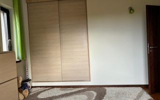 🏡 Casă individuală în Ronat – 6 camere, garaj dublu, finisată modern✨ - Poză 13