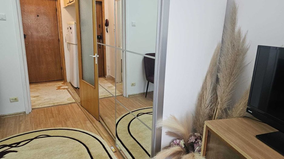 Vanzare garsoniera Titan- poarta Faur, bloc 1985 - Poză 2