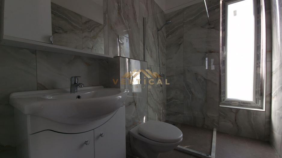 De vanzare! / 3 Camere / 370mp teren / Berceni - Poză 4