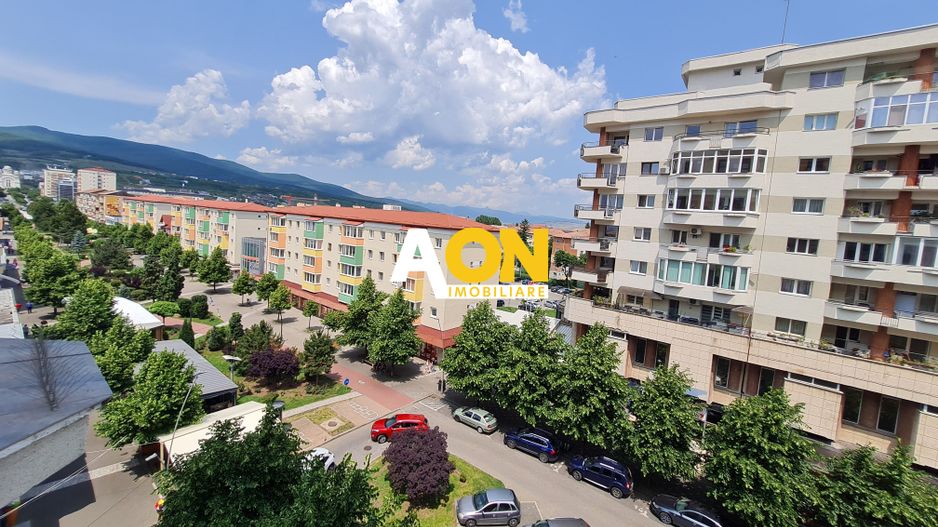 Apartament 2 Camere, Ultracentral, 54 mp, Decomandat, Zona Cetate - Poză 15