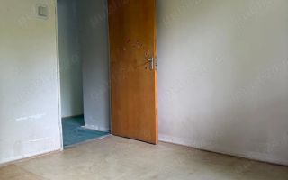 Vanzare apartament 4 camere, decomandat, etaj 1 - Rahova, Sos.Salaj - Poză 6