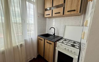 De vanzare apartament 2 camere decomandat - Poză 6
