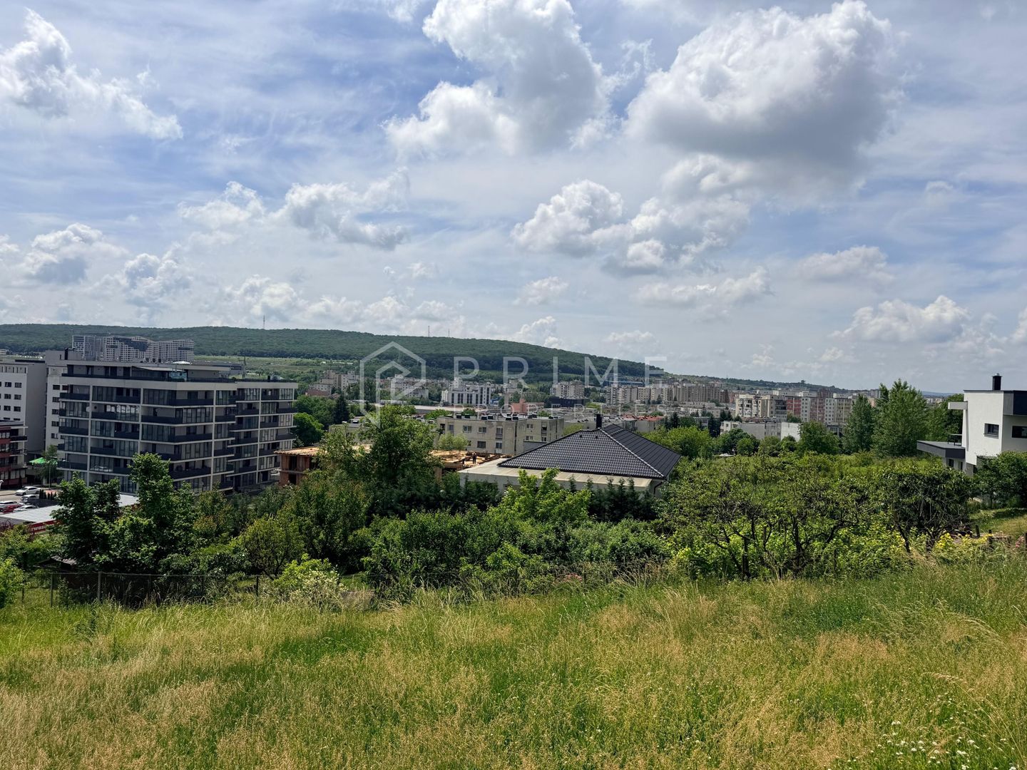 Oportunitate | Teren cu panoramă superbă | Tudor I Str. Livezeni - Poză 3