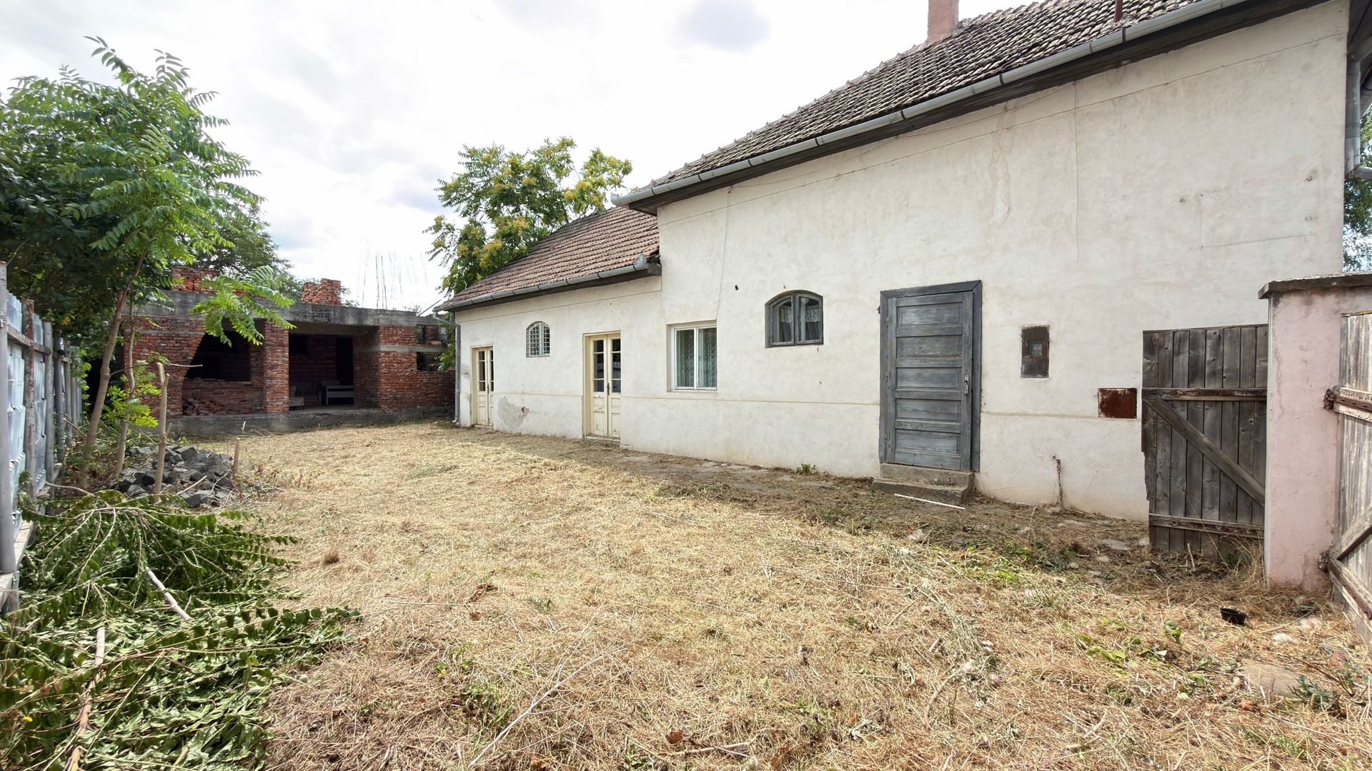 Casă Centrală 6 incăperi Str. Iuliu Maniu - Carei - Comision 0% - Poză 3