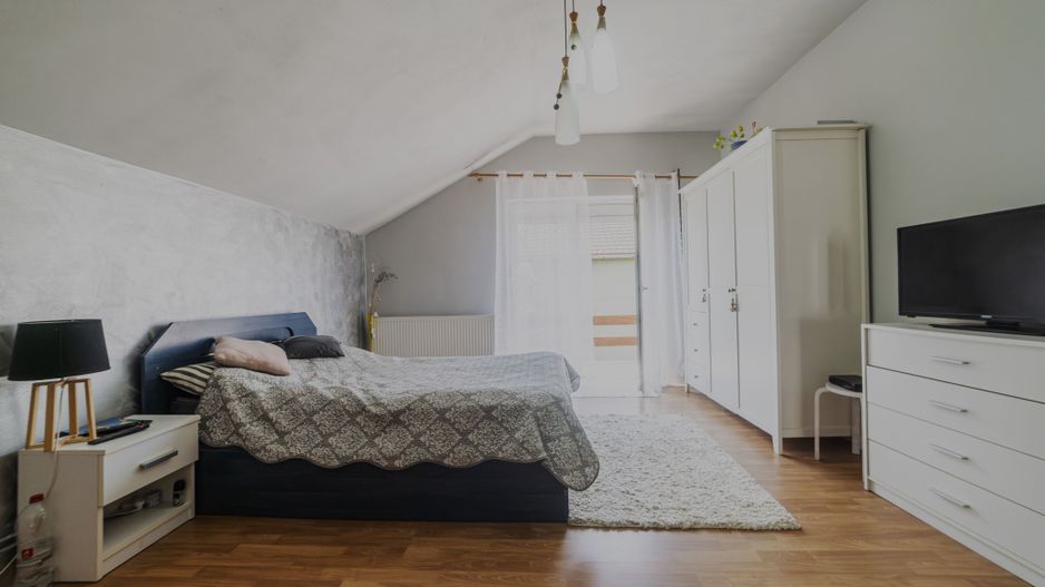 Oportunitate UNICA! Casa individuala la pret de apartament in Chisoda - Poză 15