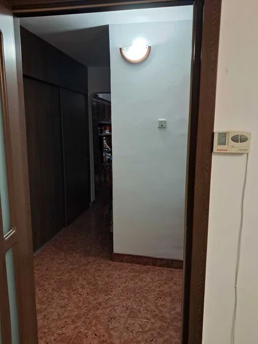 Apartament 3 camere de vanzare Lujerului - Poză 3