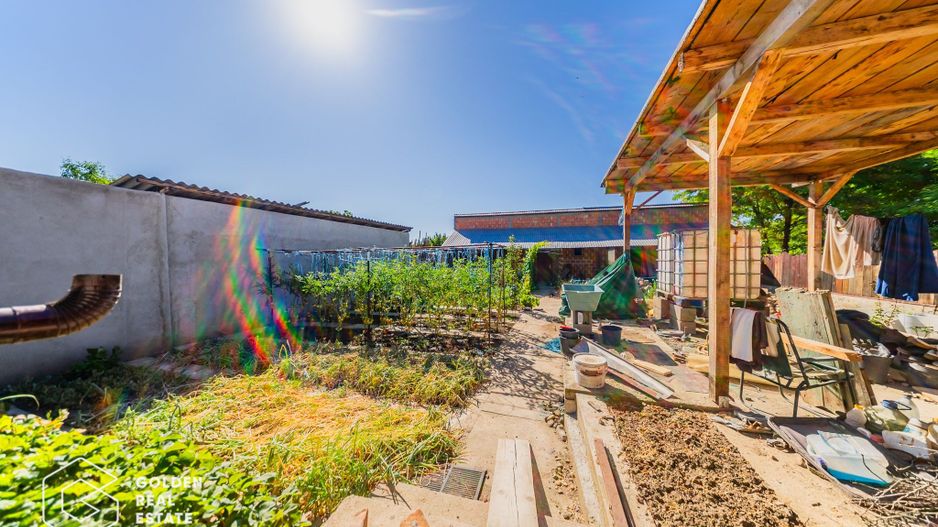 Casa situata in Pecica, 1602 mp - Poză 11