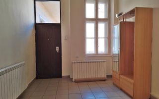 Apartament de vanzare situat ultracentral, langa Lic. E. Gojdu, Oradea - Poză 13