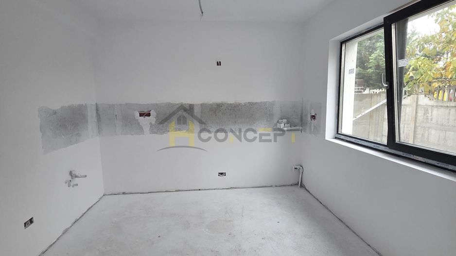 Vila individuala 4 camere finisaje la alegere Str Martisor - Poză 2