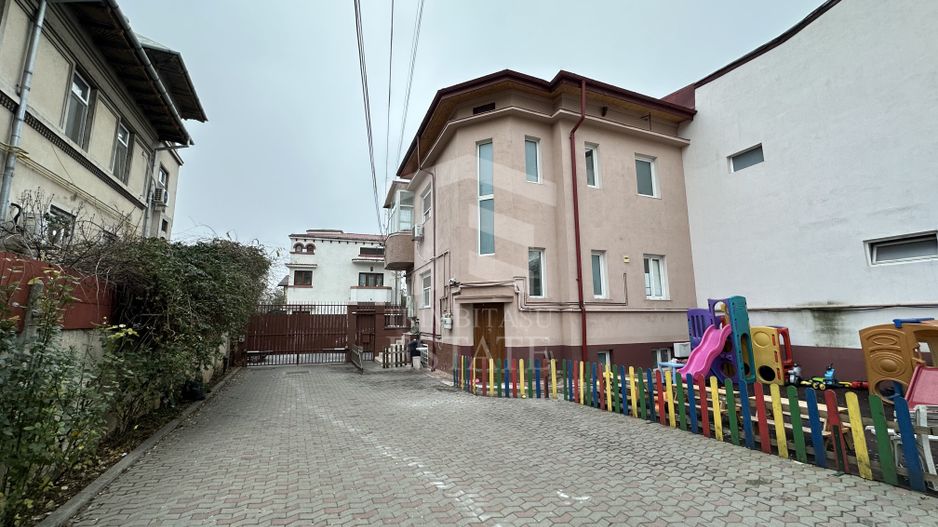 VATRA LUMINOASA -Agricultori | Cladire 1900mp din 2001 | Teren 1030mp - Poză 14