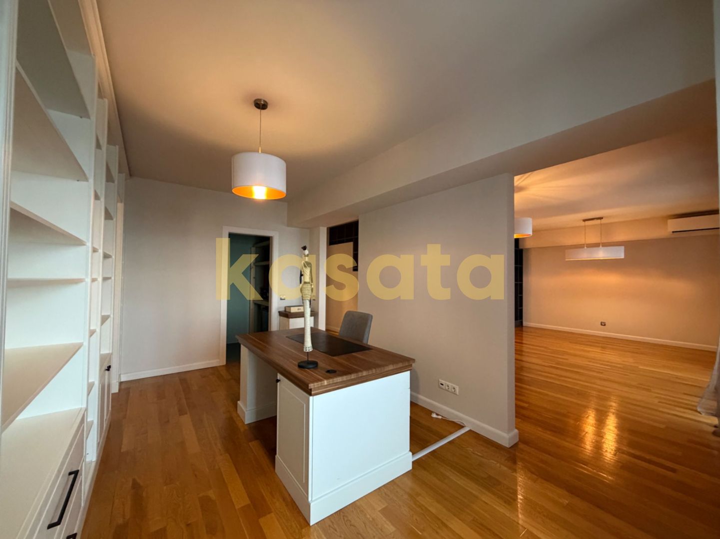 Apartament 4 camere | Premium | Upground | Panoramic Lake & City Views - Poză 16