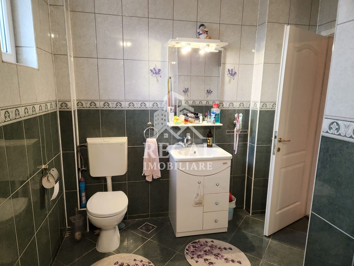 Casa cu patru camere in zona Chizid - Poză 19