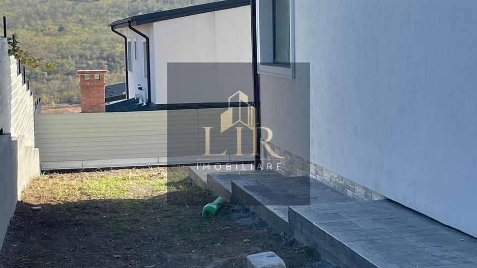 Casa 4 camere Pacurari Rediu - Poză 15