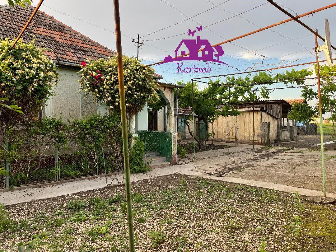 Casa în localitatea Ianosda - Poză 2