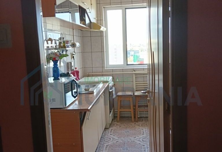 Apartament cu 2 camere decomandat, zona intersectie Cotnari, Alexandru cel Bun - Poză 5