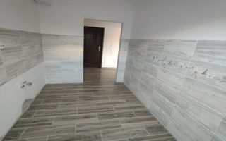 Apartament cu 1 cameră și balcon, mansardă în imobil cu 4 etaje. - Poză 2