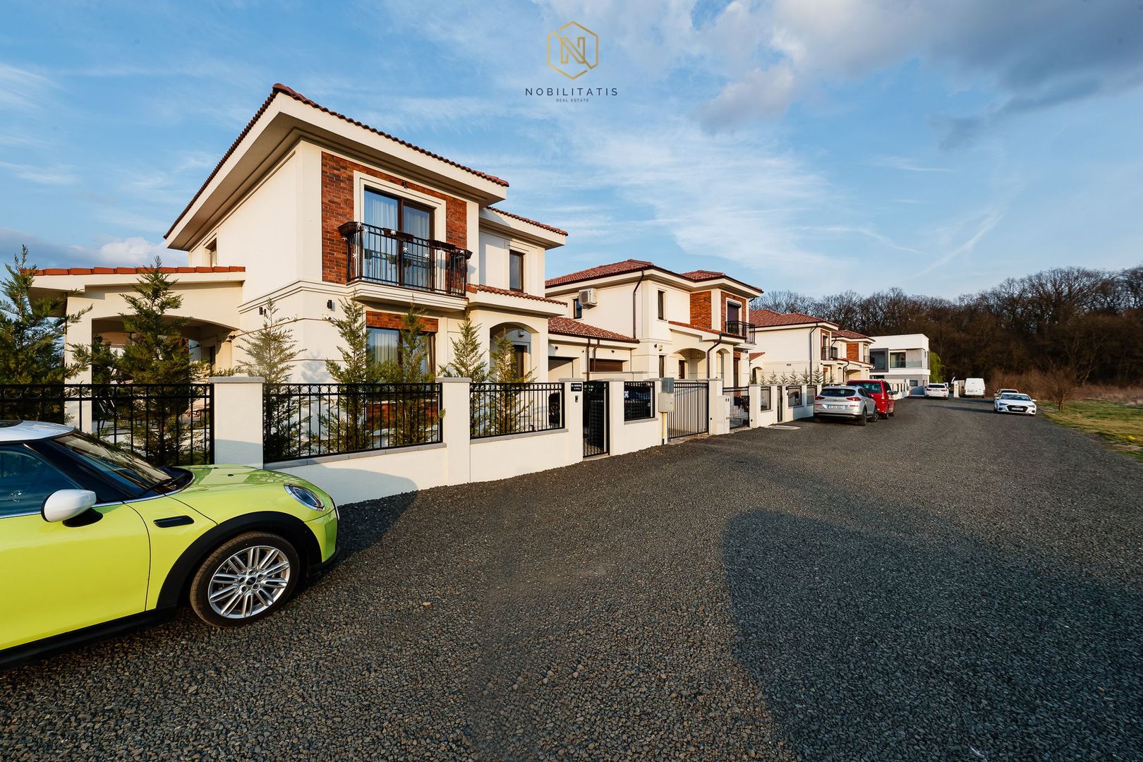 Casa Superba cu Garaj | 4 dormitoare | Liziera Padurii, Central | Com0 - Poză 38