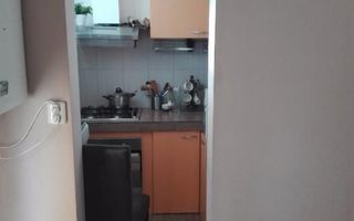Apartament cu 2 camere de vânzare, Floresti - Poză 4