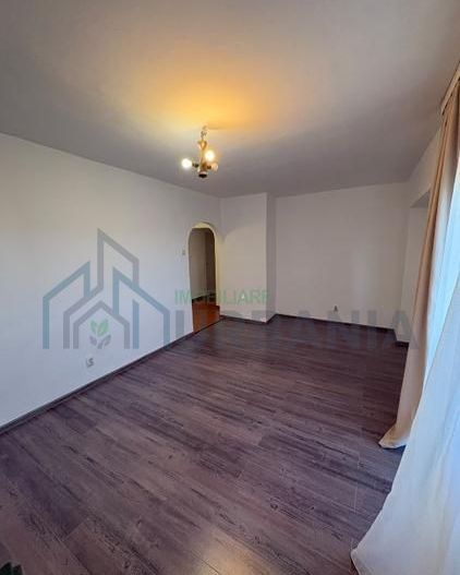 Apartament 3 camere de vânzare în Cug, zona Biserica Înălțarea Domnului, Iași - Poză 7