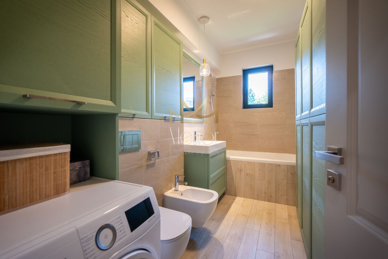 Apartament superb 4 camere | 140 mp | zona Ultracentrala/UMF! - Poză 17