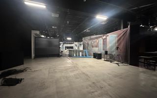 Inchiriere clădire modernă P+E cu hală, birouri și depozite-Targoviste - Poză 7