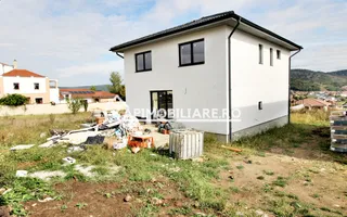 Casa 5 camere,3 băi,la cheie,138 mp,528mp teren,0% comision - Poză 12